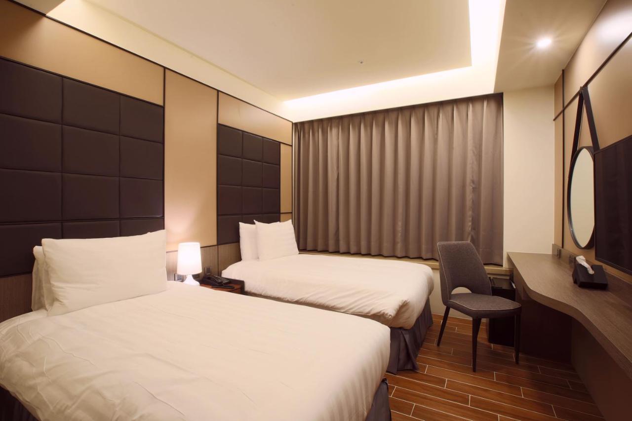 Hotel A Tainan Zewnętrze zdjęcie